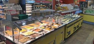 写真:ホノルル店 デリとベーカリー