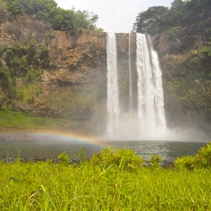 Photo: Waterfall in Hawaii