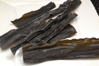 Photo: Dried Kombu