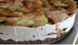 Photo: Pear and Apple Cheesecake