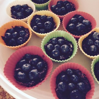 Photo: Raw Blueberry Pies
