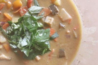Photo: Bowl of Thai Coconut Curry