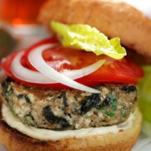 Photo: Veggie Bruger with Lettuce, Tomato and Onion